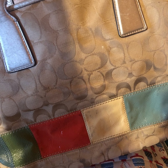 Coach Handbag! - Picture 6 of 6